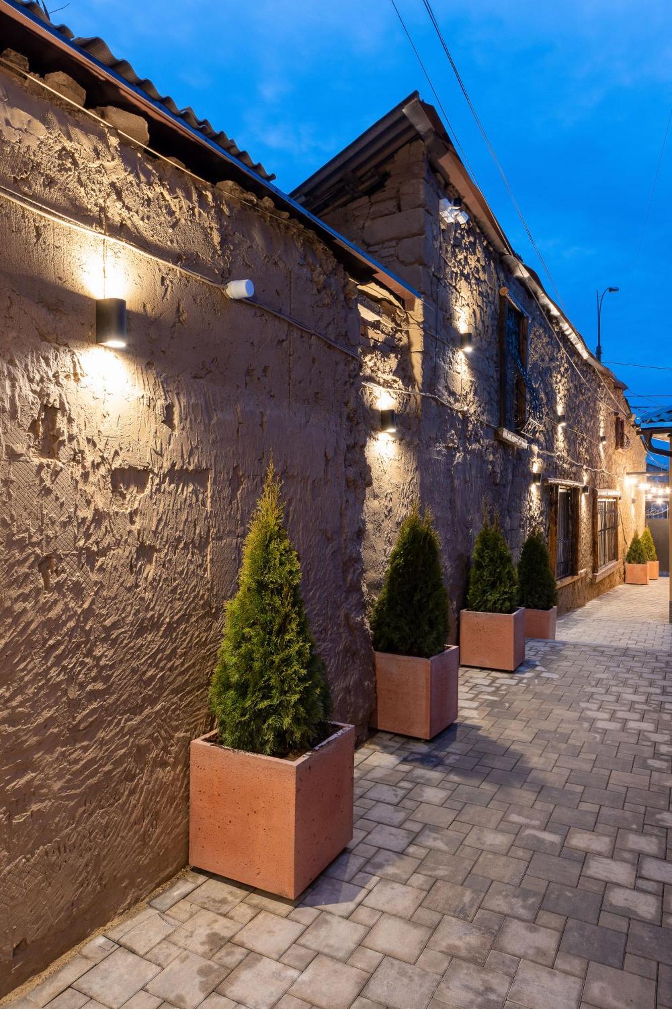 Center Old City Vaikor Кишинів Екстер'єр фото